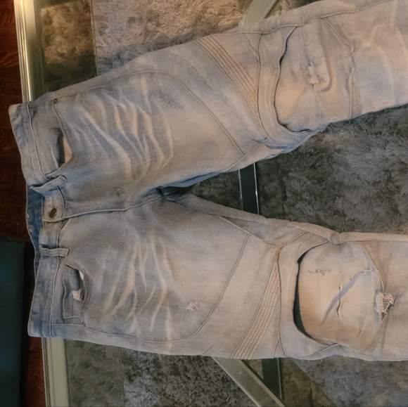 Jeans - Picture 5 of 6